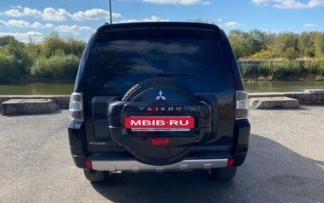 Mitsubishi Pajero IV, 2011 год, 1 720 000 рублей, 4 фотография