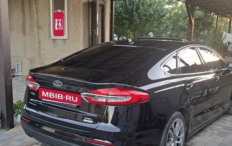 Ford Fusion (North America) II, 2019 год, 1 550 000 рублей, 2 фотография