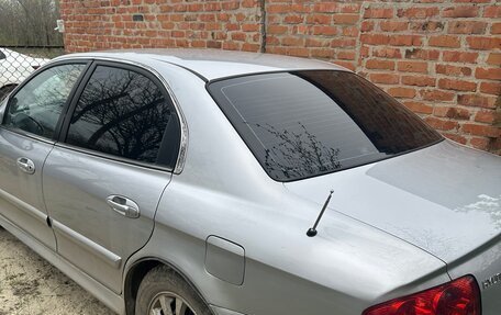 Hyundai Sonata IV рестайлинг, 2004 год, 650 000 рублей, 3 фотография