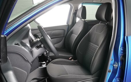 Renault Logan II, 2016 год, 959 000 рублей, 10 фотография