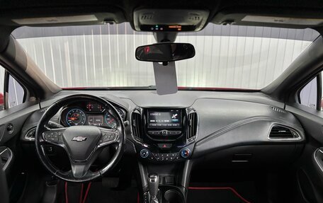 Chevrolet Cruze II, 2017 год, 1 297 000 рублей, 9 фотография