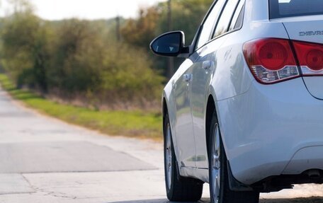 Chevrolet Cruze II, 2011 год, 731 000 рублей, 6 фотография
