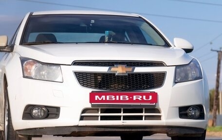 Chevrolet Cruze II, 2011 год, 731 000 рублей, 8 фотография