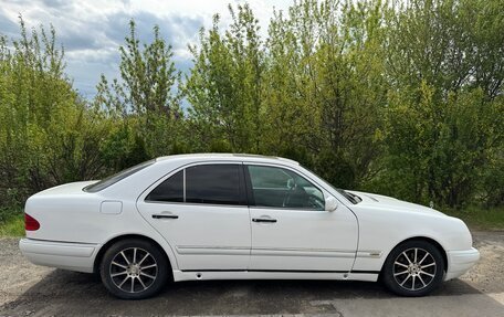 Mercedes-Benz E-Класс, 2000 год, 630 000 рублей, 6 фотография