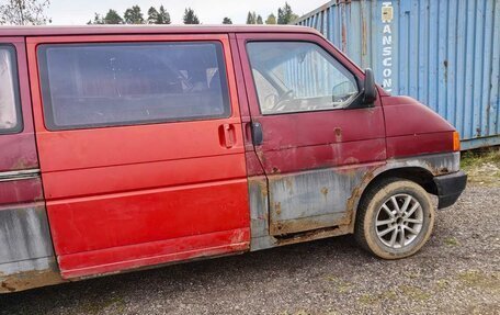 Volkswagen Transporter T4, 1993 год, 260 000 рублей, 3 фотография