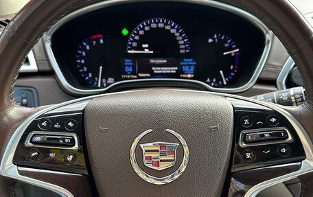 Cadillac SRX II рестайлинг, 2015 год, 1 800 000 рублей, 22 фотография