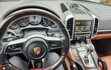 Porsche Cayenne III, 2015 год, 4 950 000 рублей, 10 фотография