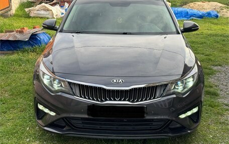 KIA Optima IV, 2018 год, 2 050 000 рублей, 8 фотография