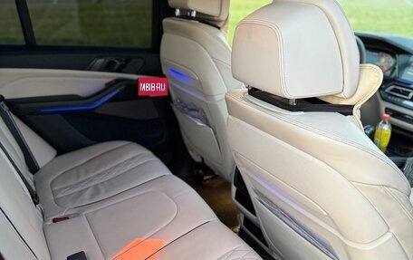 BMW X5, 2019 год, 8 000 000 рублей, 14 фотография