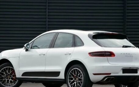 Porsche Macan I рестайлинг, 2016 год, 3 600 000 рублей, 3 фотография