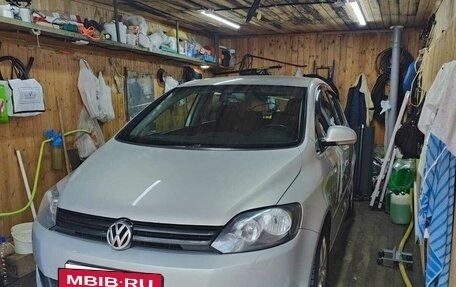 Volkswagen Golf Plus II, 2011 год, 870 000 рублей, 2 фотография