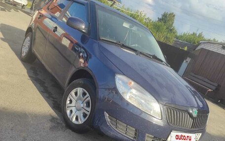 Skoda Fabia II, 2011 год, 525 000 рублей, 2 фотография