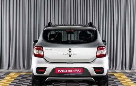 Renault Sandero II рестайлинг, 2015 год, 1 070 000 рублей, 4 фотография
