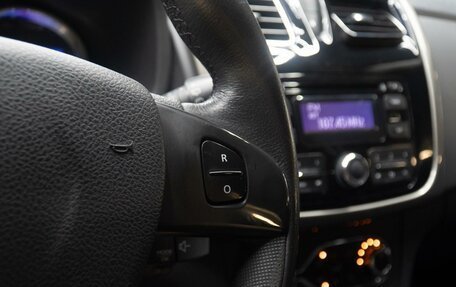 Renault Sandero II рестайлинг, 2015 год, 1 070 000 рублей, 16 фотография
