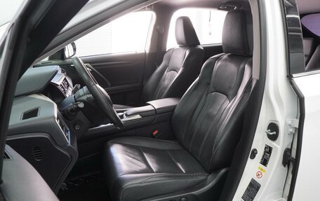 Lexus RX IV рестайлинг, 2018 год, 4 515 000 рублей, 10 фотография