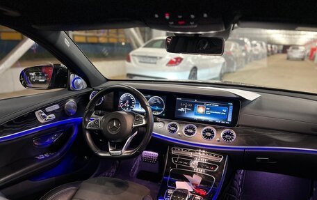 Mercedes-Benz E-Класс, 2016 год, 3 990 000 рублей, 5 фотография