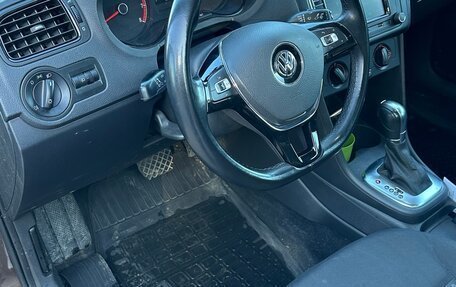Volkswagen Polo VI (EU Market), 2015 год, 1 300 000 рублей, 8 фотография