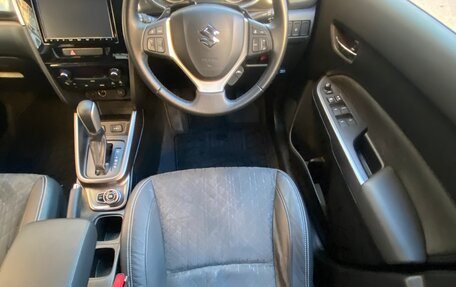 Suzuki Escudo IV, 2019 год, 2 600 000 рублей, 16 фотография