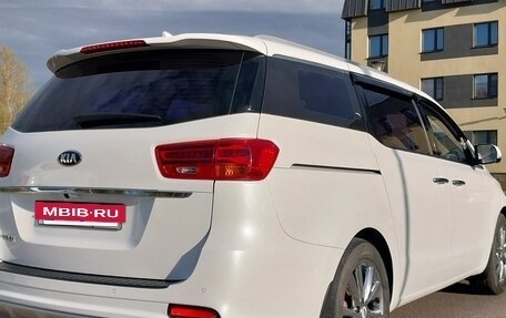 KIA Carnival III, 2019 год, 3 229 000 рублей, 11 фотография