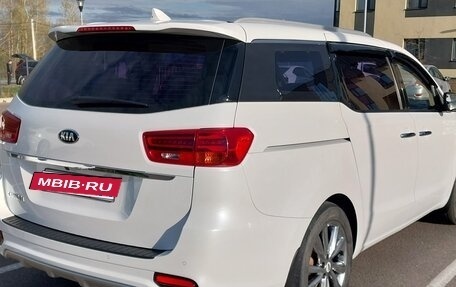 KIA Carnival III, 2019 год, 3 229 000 рублей, 10 фотография