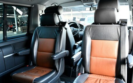 Volkswagen Multivan T5, 2012 год, 2 499 000 рублей, 23 фотография