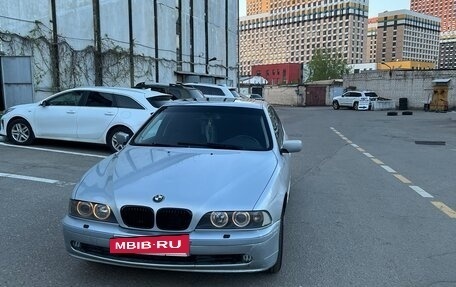 BMW 5 серия, 1998 год, 650 000 рублей, 2 фотография