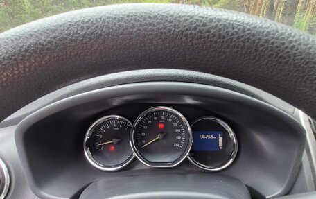 Renault Logan II, 2014 год, 630 000 рублей, 3 фотография