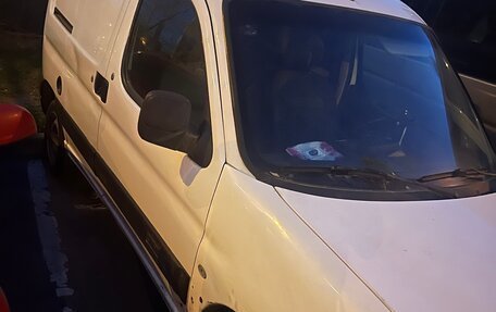 Citroen Berlingo II рестайлинг, 2005 год, 400 000 рублей, 4 фотография