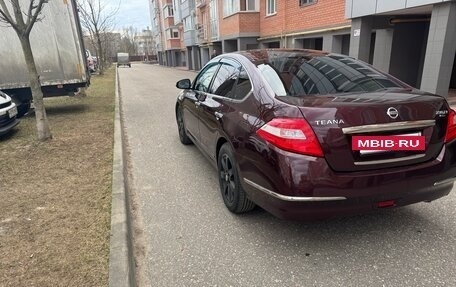 Nissan Teana, 2011 год, 950 000 рублей, 3 фотография
