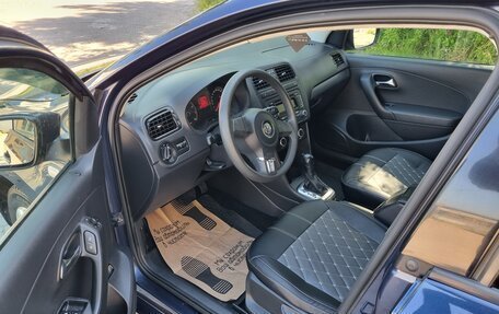 Volkswagen Polo VI (EU Market), 2011 год, 820 000 рублей, 22 фотография