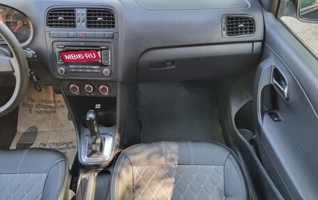 Volkswagen Polo VI (EU Market), 2011 год, 820 000 рублей, 26 фотография