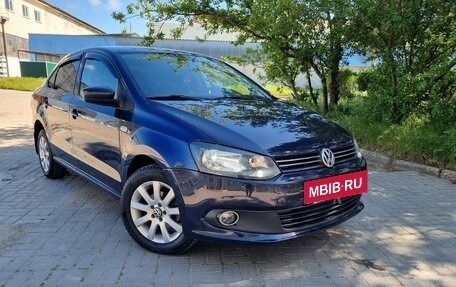 Volkswagen Polo VI (EU Market), 2011 год, 820 000 рублей, 39 фотография