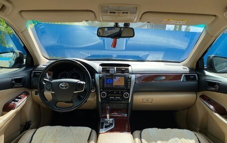 Toyota Camry, 2013 год, 1 870 000 рублей, 4 фотография
