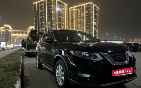Nissan Rogue II, 2018 год, 1 350 000 рублей, 14 фотография
