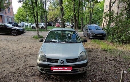Renault Symbol I, 2004 год, 300 000 рублей, 2 фотография