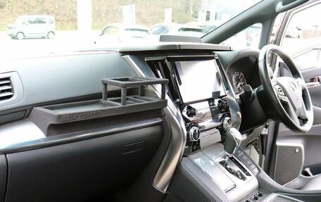 Toyota Alphard III, 2021 год, 3 567 000 рублей, 15 фотография