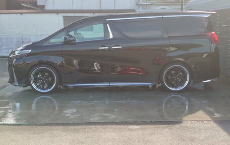 Toyota Alphard III, 2021 год, 3 570 000 рублей, 3 фотография