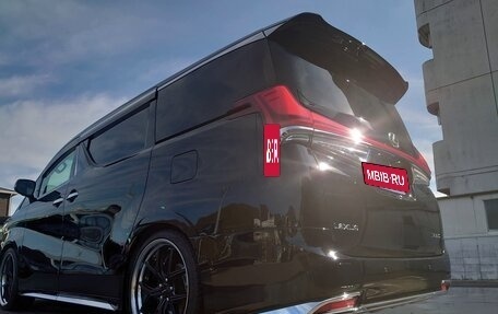Toyota Alphard III, 2021 год, 3 570 000 рублей, 4 фотография