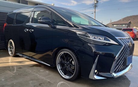 Toyota Alphard III, 2021 год, 3 570 000 рублей, 9 фотография