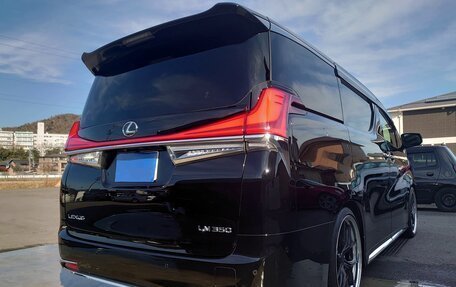 Toyota Alphard III, 2021 год, 3 570 000 рублей, 8 фотография