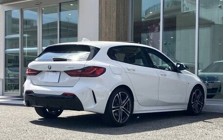 BMW 1 серия, 2021 год, 1 452 000 рублей, 4 фотография