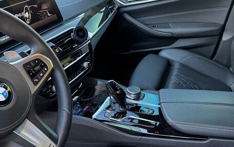 BMW 5 серия, 2021 год, 4 800 000 рублей, 13 фотография