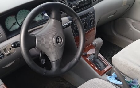 Toyota Corolla, 2003 год, 7 фотография