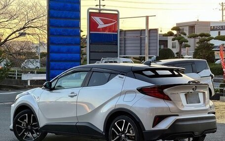 Toyota C-HR I рестайлинг, 2021 год, 1 567 000 рублей, 3 фотография