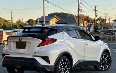Toyota C-HR I рестайлинг, 2021 год, 1 567 000 рублей, 5 фотография