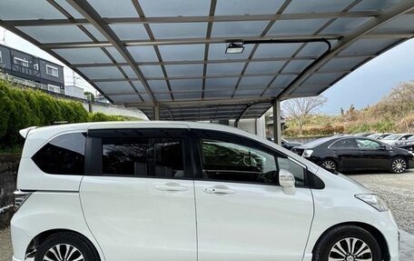 Honda Freed I, 2014 год, 726 000 рублей, 7 фотография
