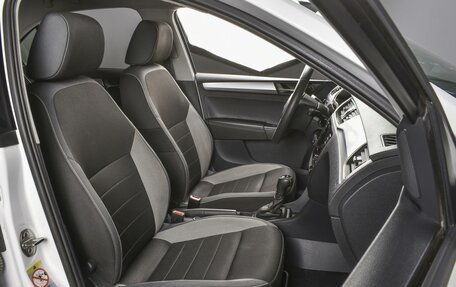 Skoda Rapid I, 2017 год, 1 425 000 рублей, 8 фотография