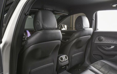 Mercedes-Benz E-Класс, 2022 год, 6 480 000 рублей, 11 фотография