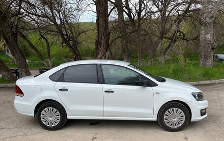 Volkswagen Polo VI (EU Market), 2018 год, 920 000 рублей, 4 фотография