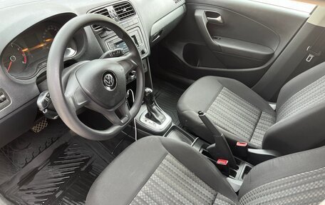 Volkswagen Polo VI (EU Market), 2018 год, 920 000 рублей, 11 фотография